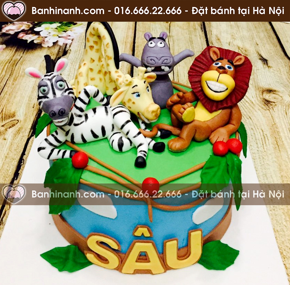 Bánh sinh nhật chủ đề các nhân trong phim Madagascar đang vui đùa 4002 - Bánh gato sinh nhật ngon đẹp