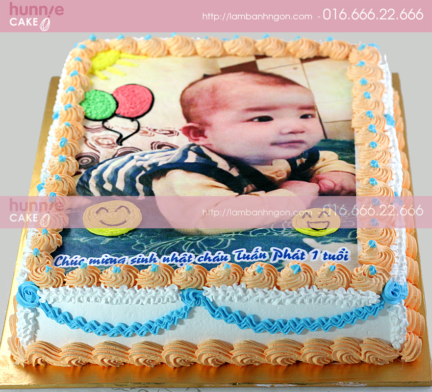 Bánh sinh nhật in hình bé trai với tông mầu xanh, trắng và da cam 2489 - Bánh gato sinh nhật ngon đẹp